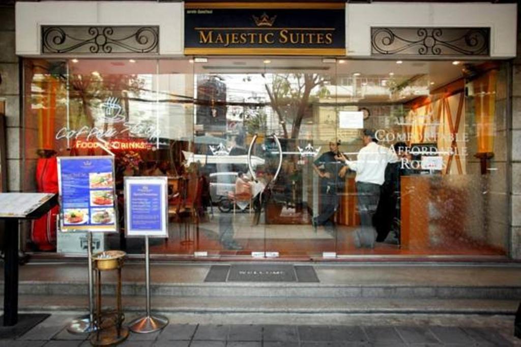 Majestic Suites Hotel Bangkok Exterior foto